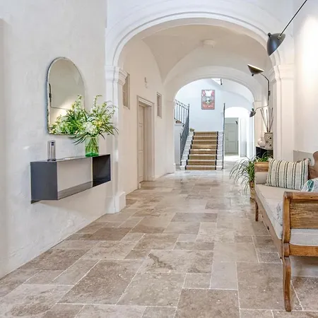 מלון Alberti 1740 Boutique 5*