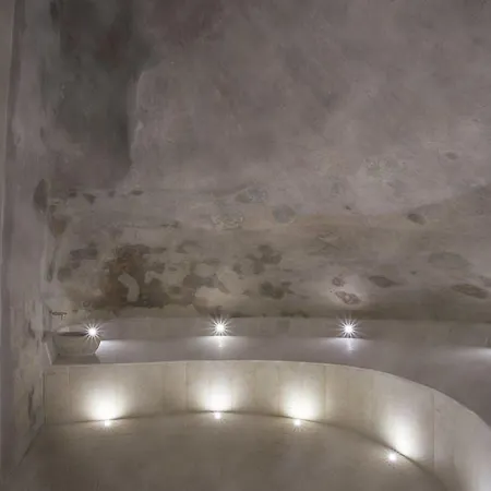 Alberti 1740 Boutique 5*