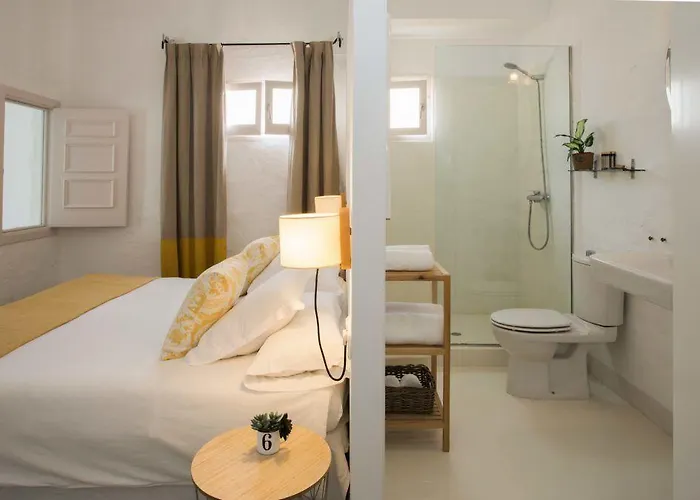 Alberti 1740 Boutique Mahón