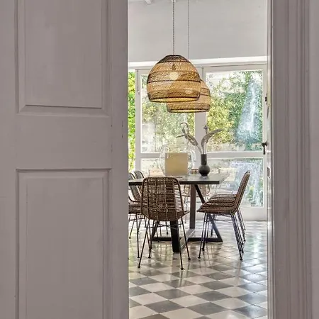 Отель Alberti 1740 Boutique Маон