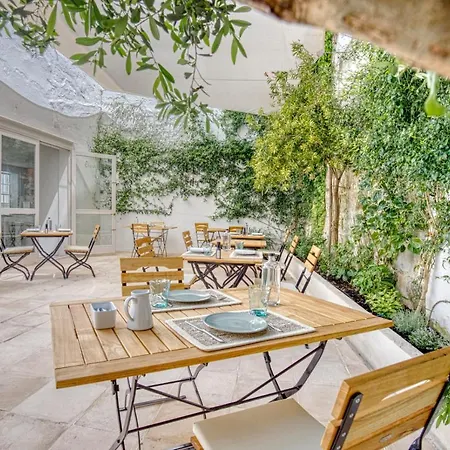 Alberti 1740 Boutique Hotell