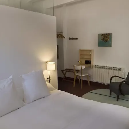 Alberti 1740 Boutique מאהון